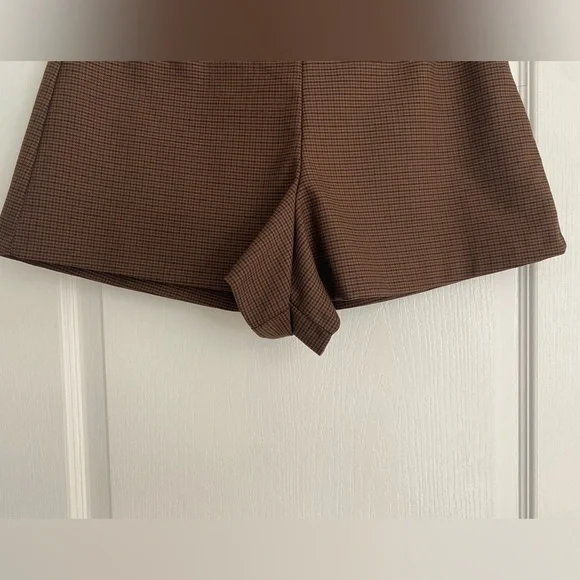 Zara Brown Plaid Shorts Size Medium - Picture 4 of 11